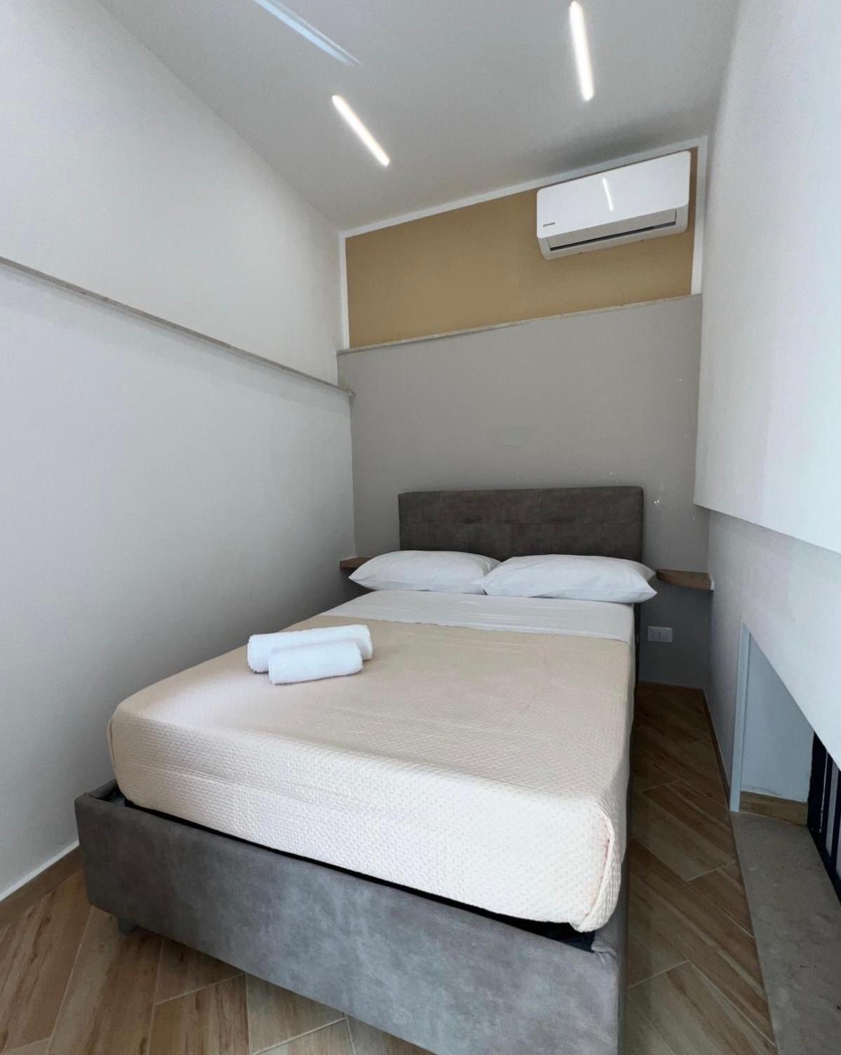 Incanto Di Luna Apartment Palermo Ngoại thất bức ảnh